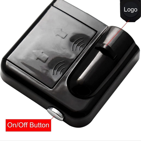 2 Universal fit wolf howling moon wireless universal Car Door Projector battery - Picture 4 of 4